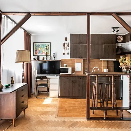 Metro Wilenski Granny Vibes Apartment